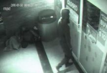 Seorang pria yang mampu menembus dinding tertangkap oleh kamera CCTV, bagaimana anda menjelaskanya?